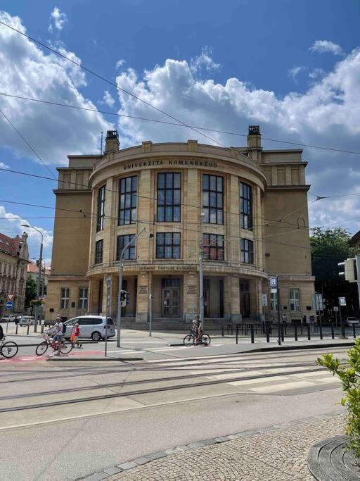 Good Old Times Apartment Bratislava Exterior foto
